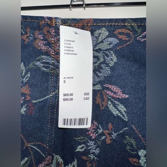 NWT Urban Outfitters Floral Denim Mini Skirt - Picture 7 of 7